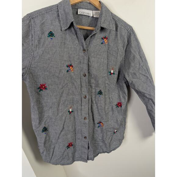 Casey & Max Women's Large L Embroidered Button Down Shirt Christmas Theme Gray - Picture 3 of 8